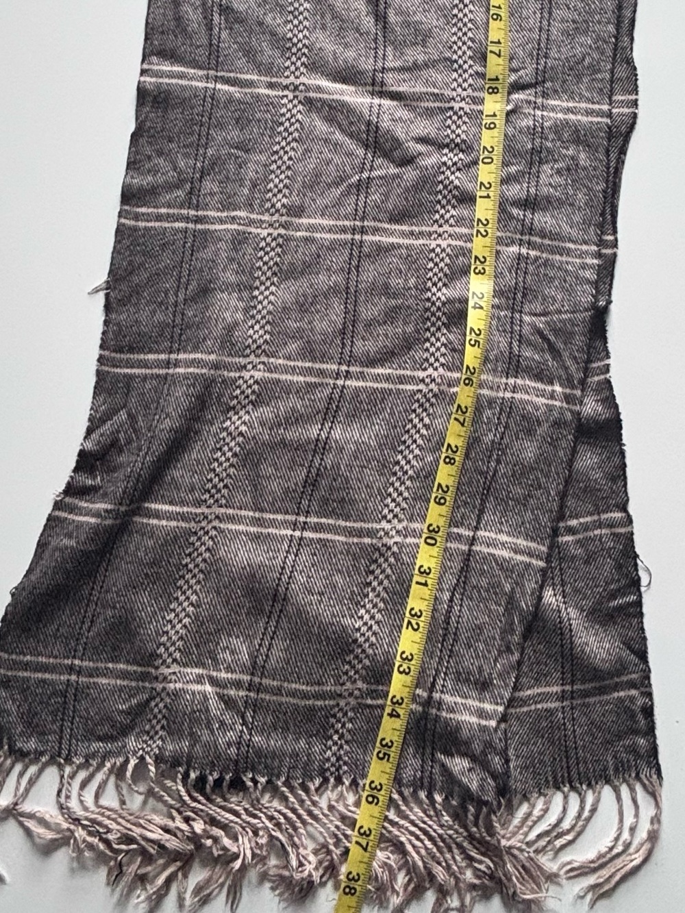 SCARF - Picture 5 of 9